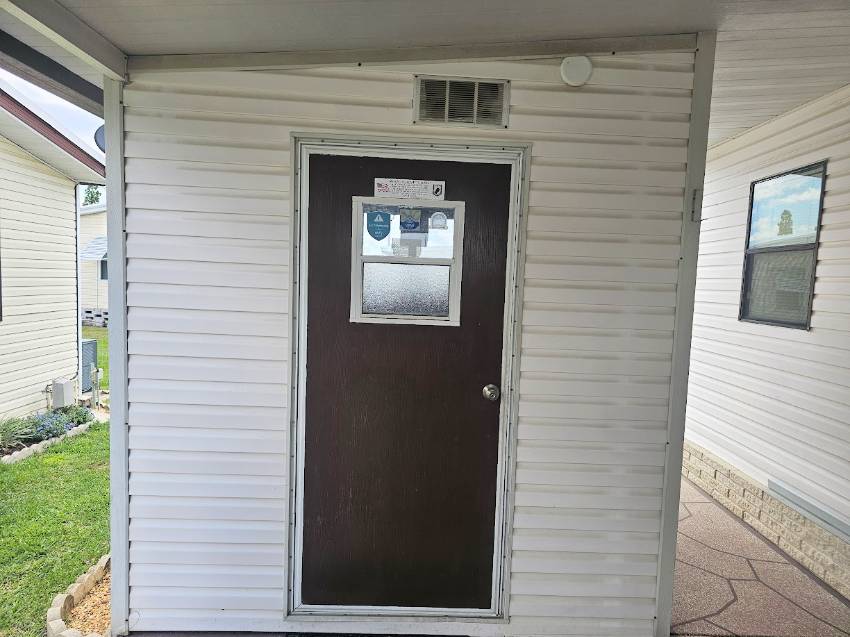 258 Lake Huron Dr a Mulberry, FL Mobile or Manufactured Home for Sale
