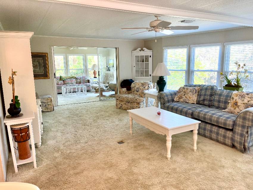1268 S Indies Circle a Venice, FL Mobile or Manufactured Home for Sale