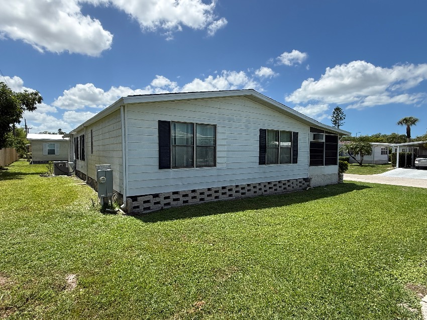 5723 Seven Oaks Dr. a Sarasota, FL Mobile or Manufactured Home for Sale