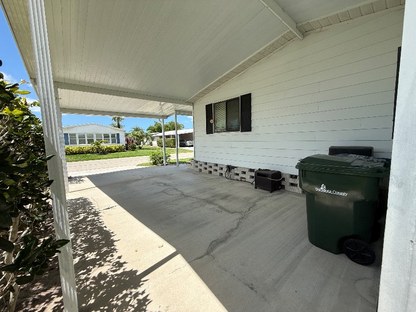 5723 Seven Oaks Dr. a Sarasota, FL Mobile or Manufactured Home for Sale