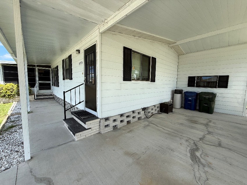 5723 Seven Oaks Dr. a Sarasota, FL Mobile or Manufactured Home for Sale