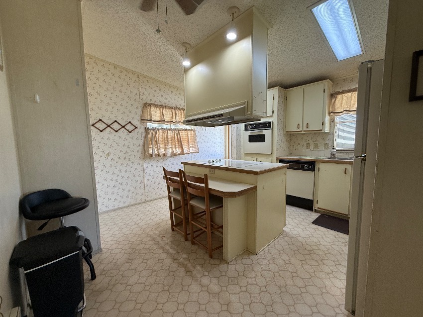 5723 Seven Oaks Dr. a Sarasota, FL Mobile or Manufactured Home for Sale