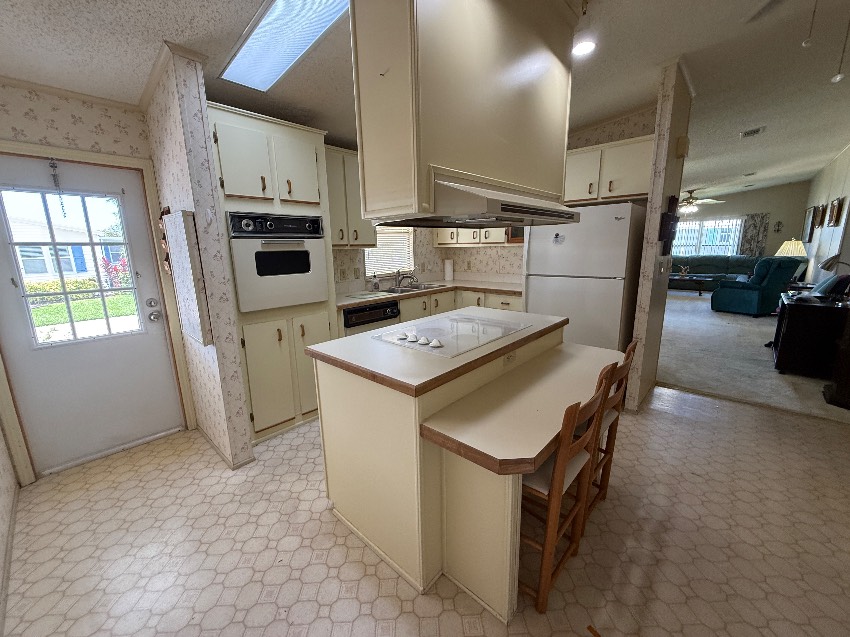 5723 Seven Oaks Dr. a Sarasota, FL Mobile or Manufactured Home for Sale