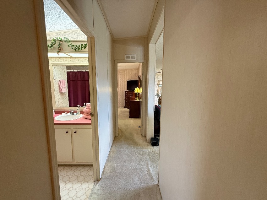 5723 Seven Oaks Dr. a Sarasota, FL Mobile or Manufactured Home for Sale