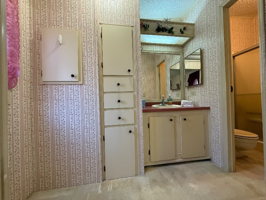 5723 Seven Oaks Dr. a Sarasota, FL Mobile or Manufactured Home for Sale