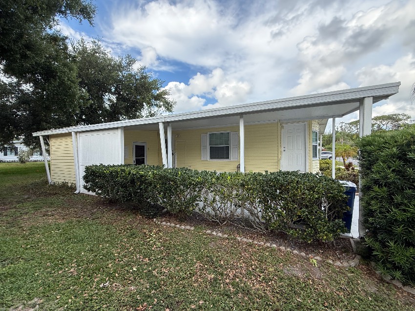 5387 Wellfleet Dr. S. a Sarasota, FL Mobile or Manufactured Home for Sale