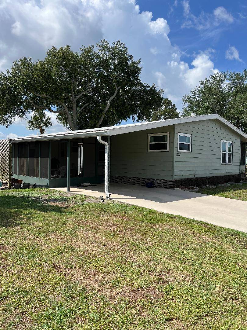1273 Allium Dr a Lakeland, FL Mobile or Manufactured Home for Sale
