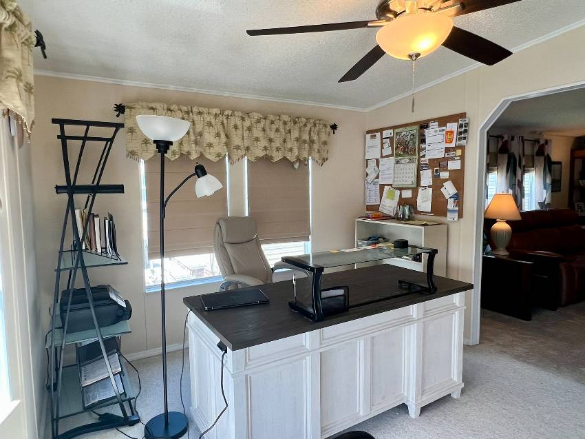 105 Palm Ln E a Parrish, FL Mobile or Manufactured Home for Sale