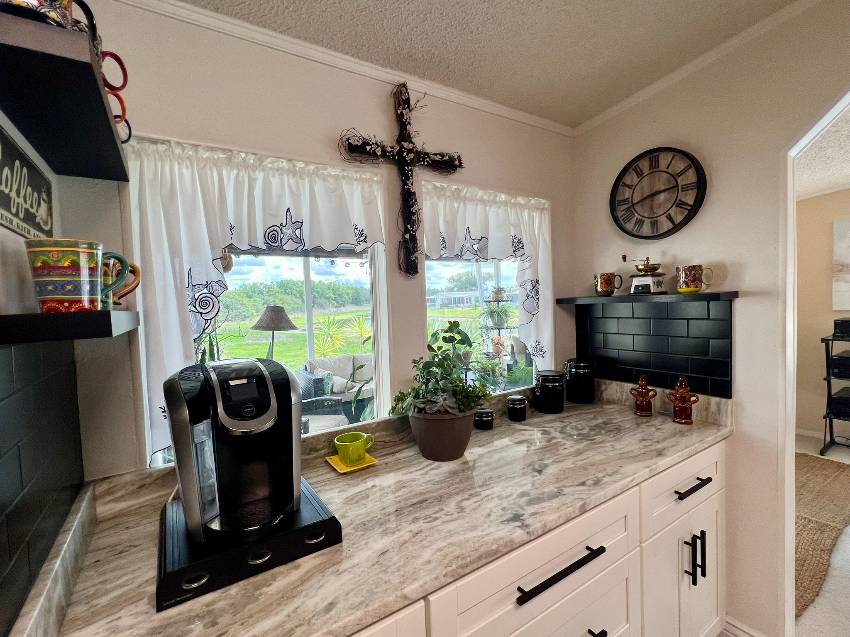 105 Palm Ln E a Parrish, FL Mobile or Manufactured Home for Sale