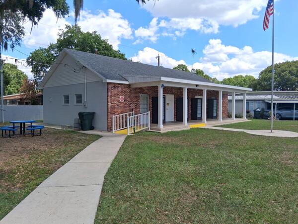 9 Bonisee Circle a Lakeland, FL Mobile or Manufactured Home for Sale