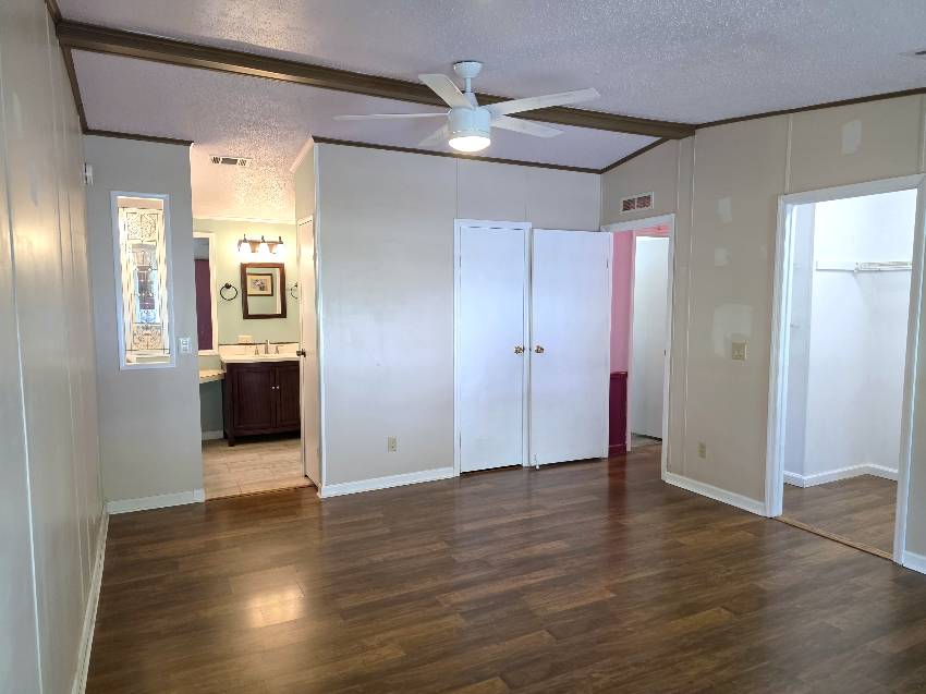 36107 Overlook Dr a Dade City, FL Mobile or Manufactured Home for Sale
