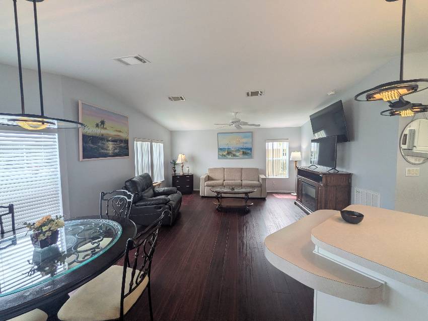 1071 Donegan Rd Lot 1136 a Largo, FL Mobile or Manufactured Home for Sale