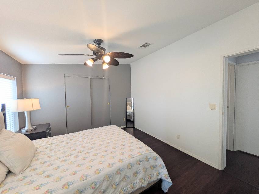 1071 Donegan Rd Lot 1136 a Largo, FL Mobile or Manufactured Home for Sale