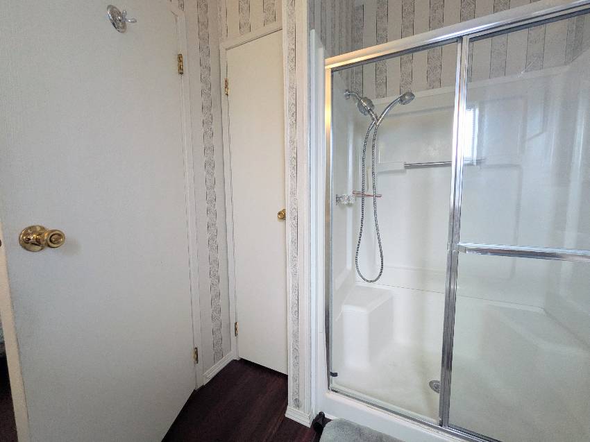1071 Donegan Rd Lot 1136 a Largo, FL Mobile or Manufactured Home for Sale