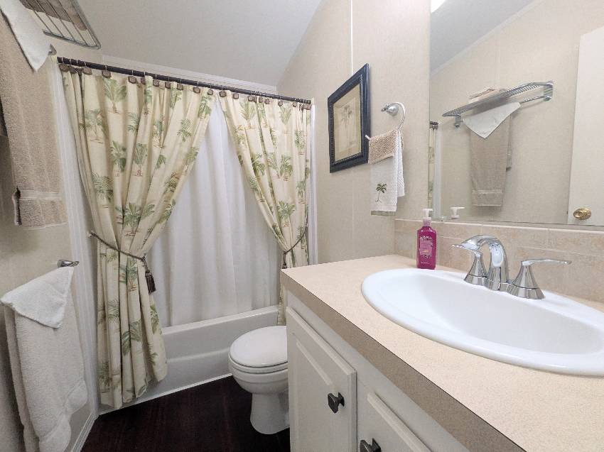 1071 Donegan Rd Lot 1136 a Largo, FL Mobile or Manufactured Home for Sale
