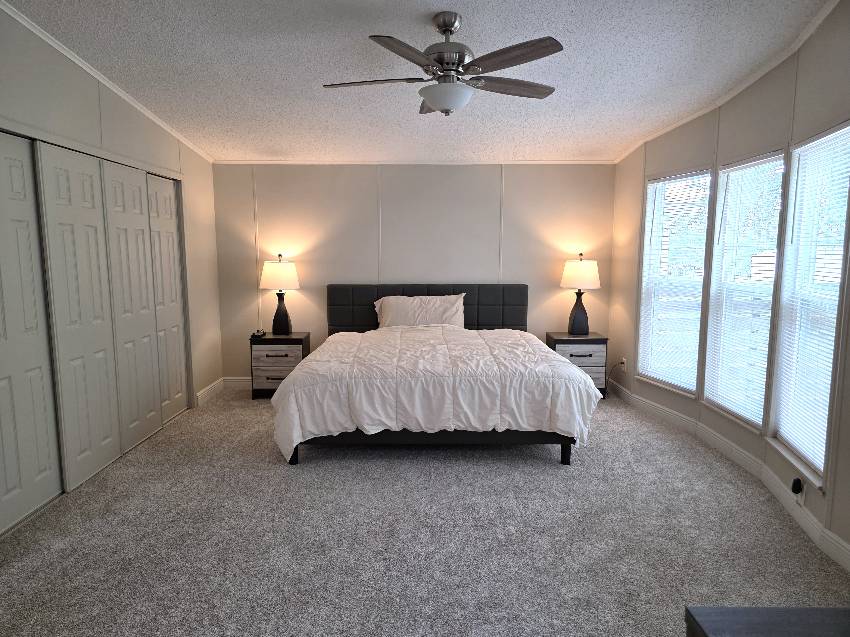 11625 Pierview Rd a Dade City, FL Mobile or Manufactured Home for Sale