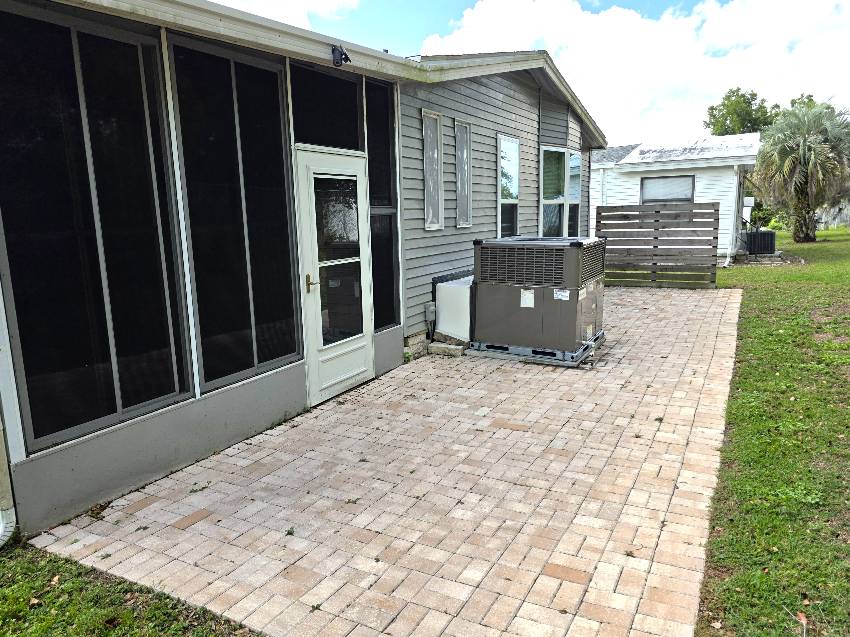 11625 Pierview Rd a Dade City, FL Mobile or Manufactured Home for Sale