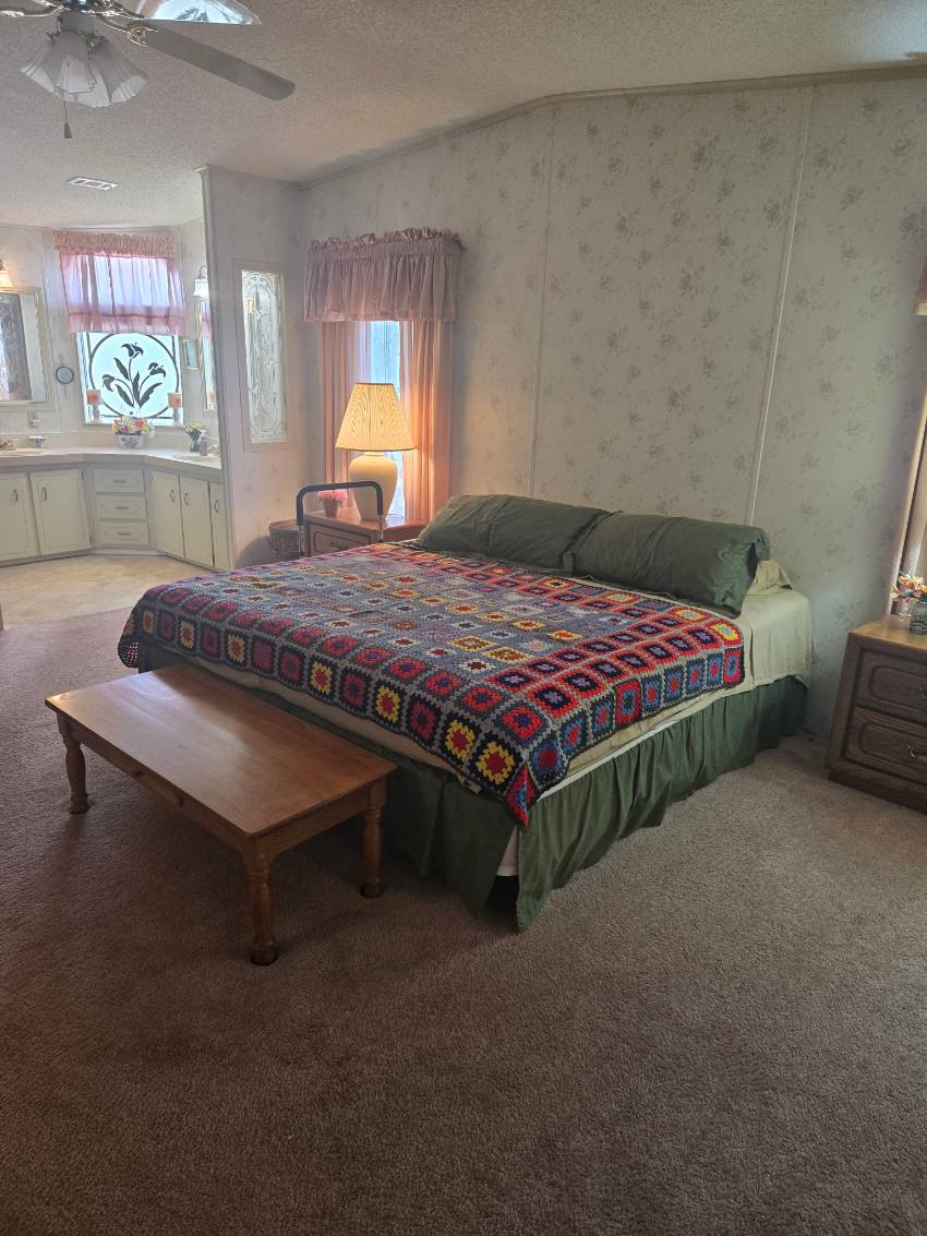 1082 Eagle Drive a Winter Haven, FL Mobile or Manufactured Home for Sale