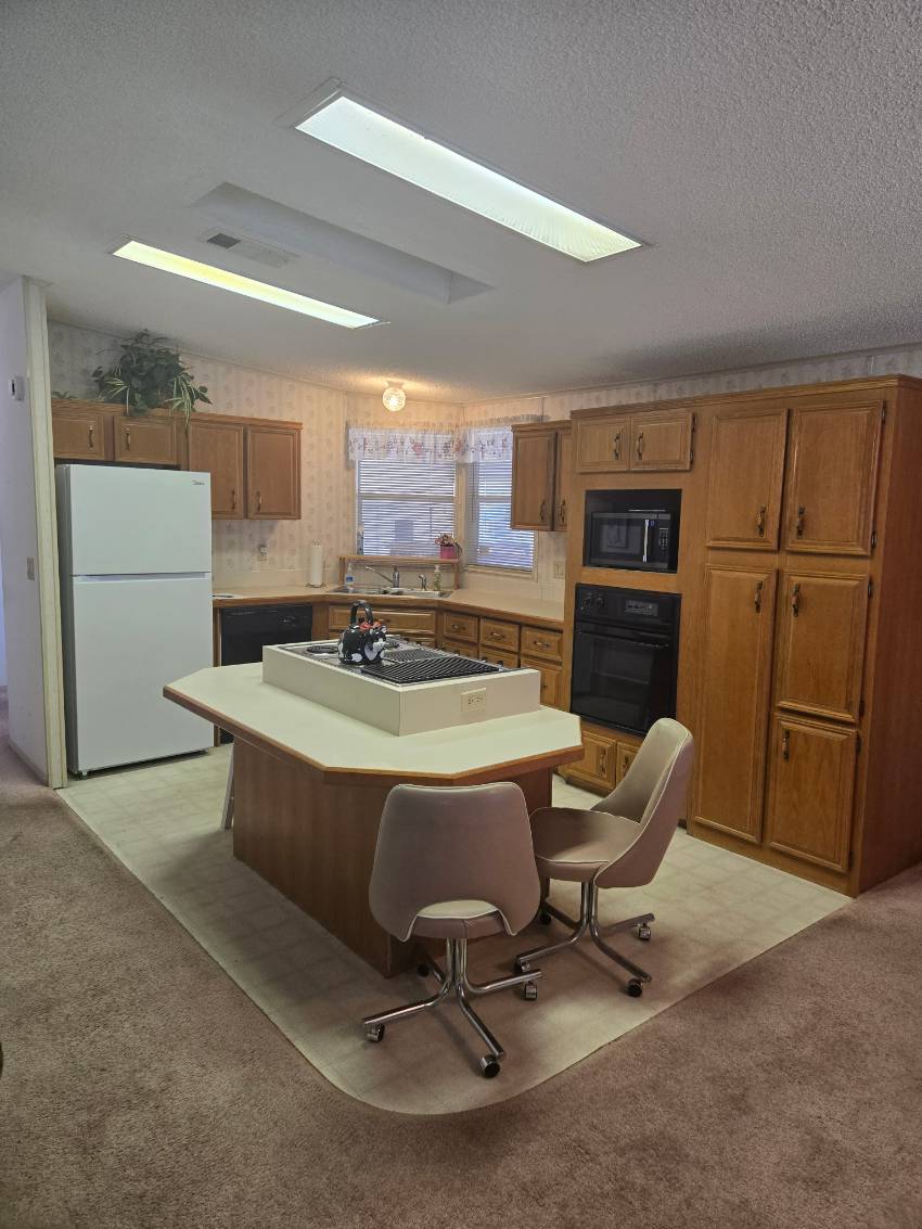1082 Eagle Drive a Winter Haven, FL Mobile or Manufactured Home for Sale