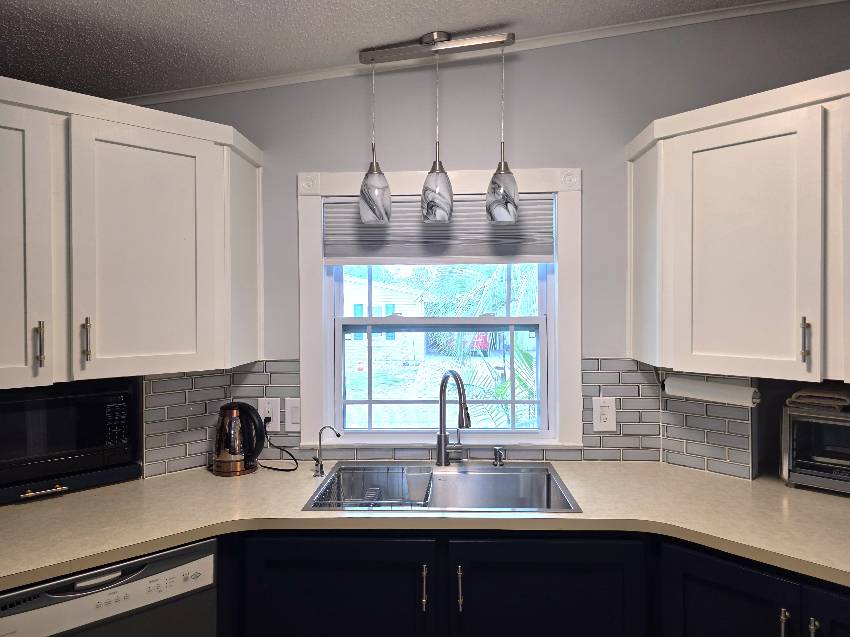 7080 W Walden Woods Dr a Homosassa, FL Mobile or Manufactured Home for Sale
