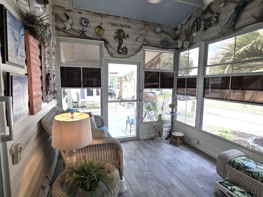 7080 W Walden Woods Dr a Homosassa, FL Mobile or Manufactured Home for Sale