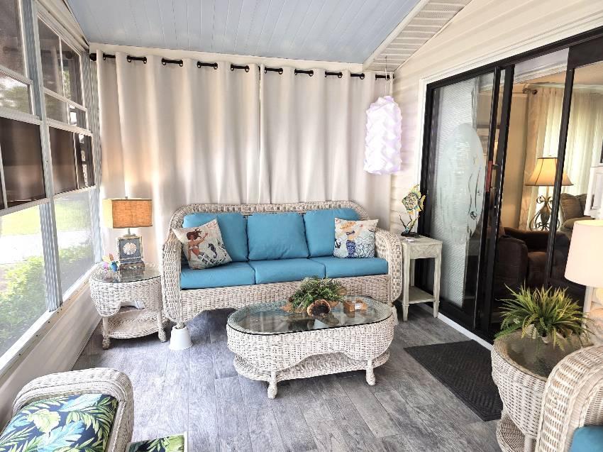 7080 W Walden Woods Dr a Homosassa, FL Mobile or Manufactured Home for Sale