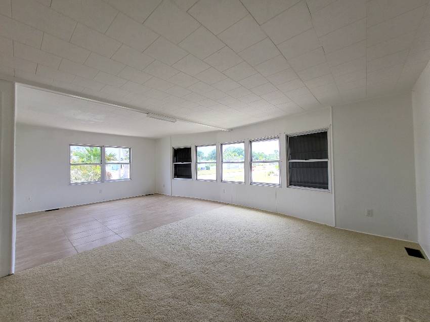 2304 York Drive a Sarasota, FL Mobile or Manufactured Home for Sale