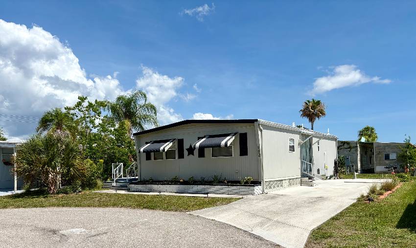 982 Vincent E a Venice, FL Mobile or Manufactured Home for Sale