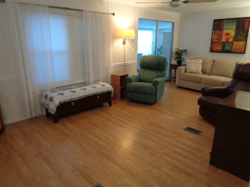 323 Lighthouse Way a Lakeland, FL Mobile or Manufactured Home for Sale