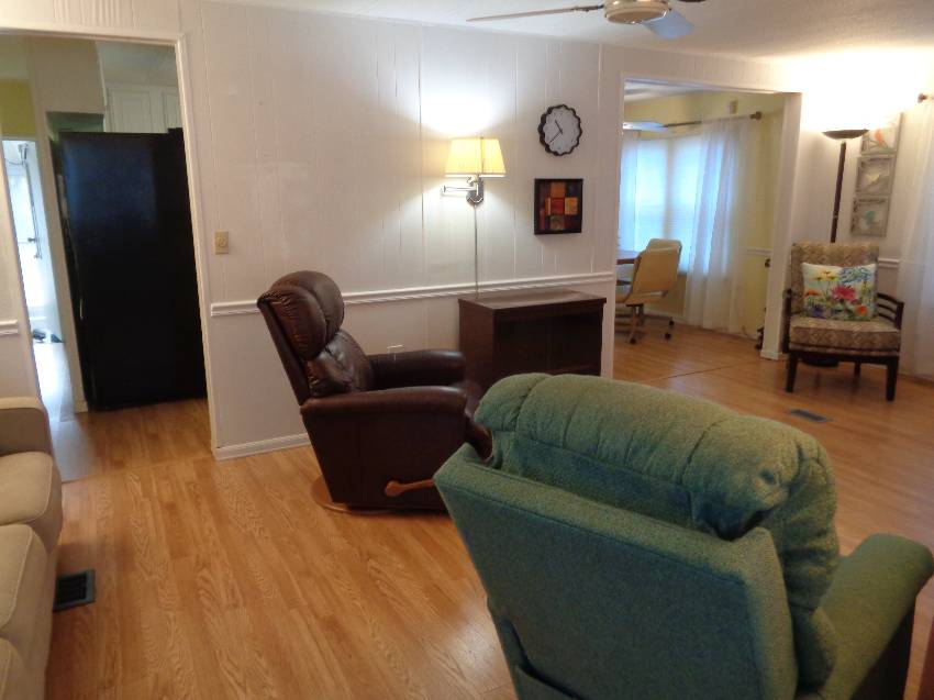 323 Lighthouse Way a Lakeland, FL Mobile or Manufactured Home for Sale
