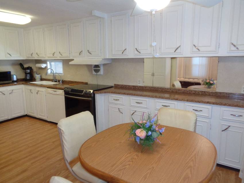 323 Lighthouse Way a Lakeland, FL Mobile or Manufactured Home for Sale