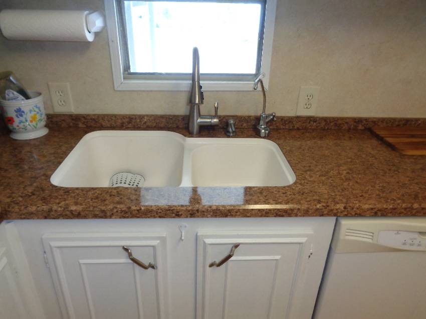 323 Lighthouse Way a Lakeland, FL Mobile or Manufactured Home for Sale