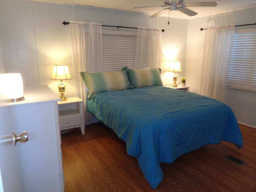 323 Lighthouse Way a Lakeland, FL Mobile or Manufactured Home for Sale