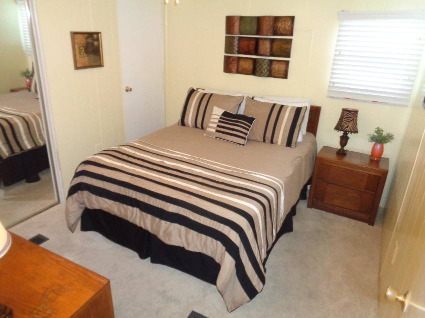 323 Lighthouse Way a Lakeland, FL Mobile or Manufactured Home for Sale