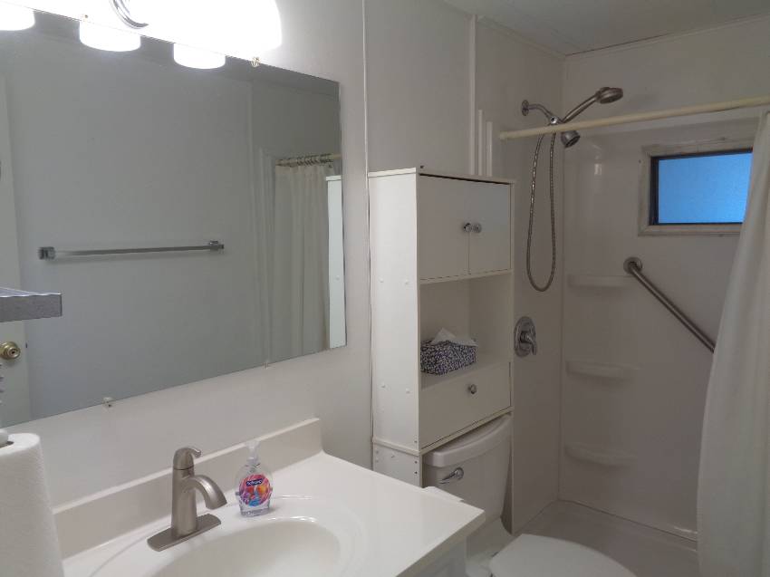 323 Lighthouse Way a Lakeland, FL Mobile or Manufactured Home for Sale