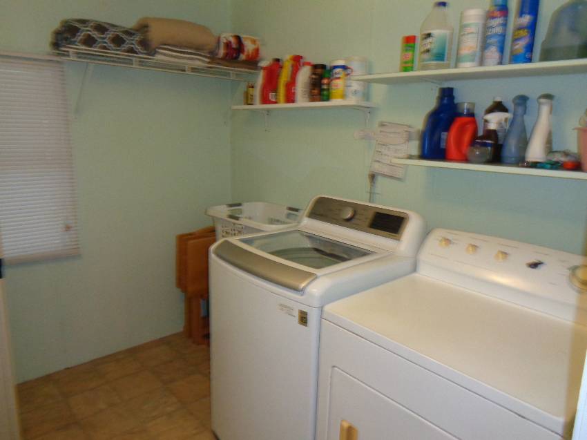 323 Lighthouse Way a Lakeland, FL Mobile or Manufactured Home for Sale