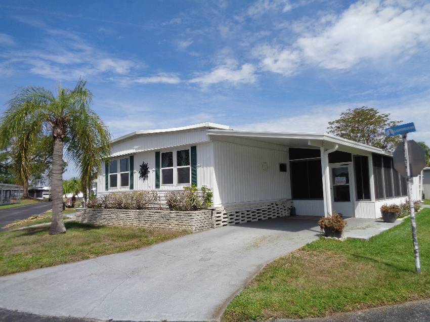 323 Lighthouse Way a Lakeland, FL Mobile or Manufactured Home for Sale