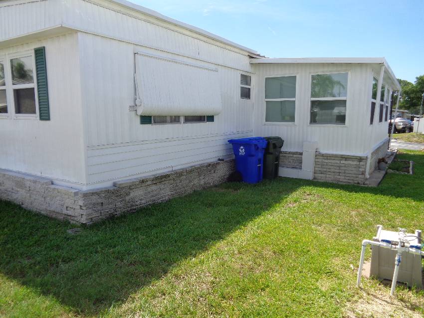 323 Lighthouse Way a Lakeland, FL Mobile or Manufactured Home for Sale