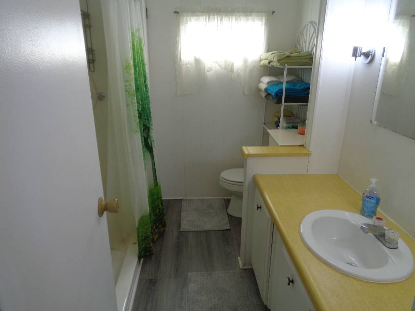 208 Navigation Rd a Lakeland, FL Mobile or Manufactured Home for Sale