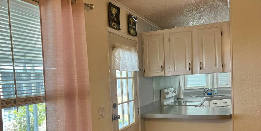 9814 Sucia Circle a Parrish, FL Mobile or Manufactured Home for Sale