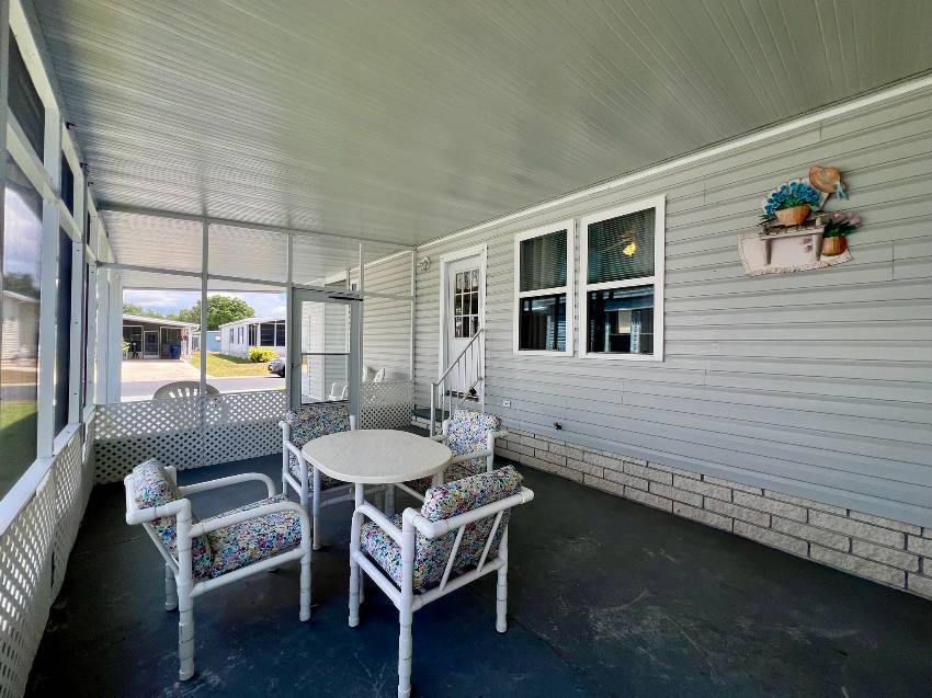 9814 Sucia Circle a Parrish, FL Mobile or Manufactured Home for Sale