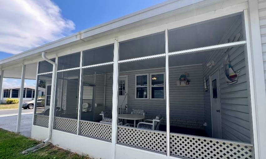 9814 Sucia Circle a Parrish, FL Mobile or Manufactured Home for Sale