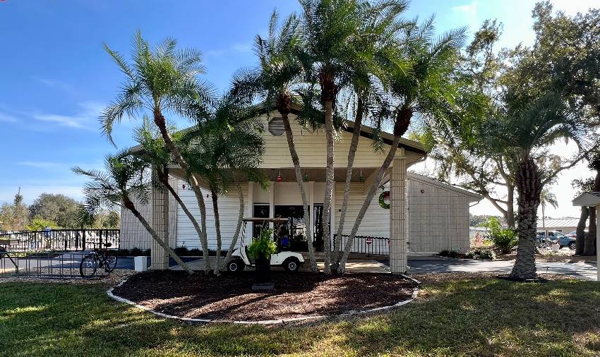 9814 Sucia Circle a Parrish, FL Mobile or Manufactured Home for Sale