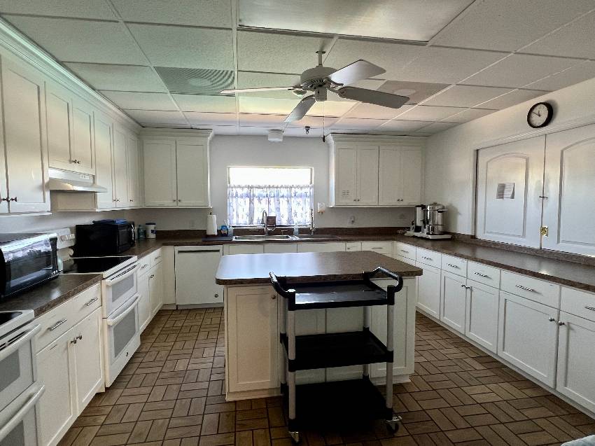 9814 Sucia Circle a Parrish, FL Mobile or Manufactured Home for Sale
