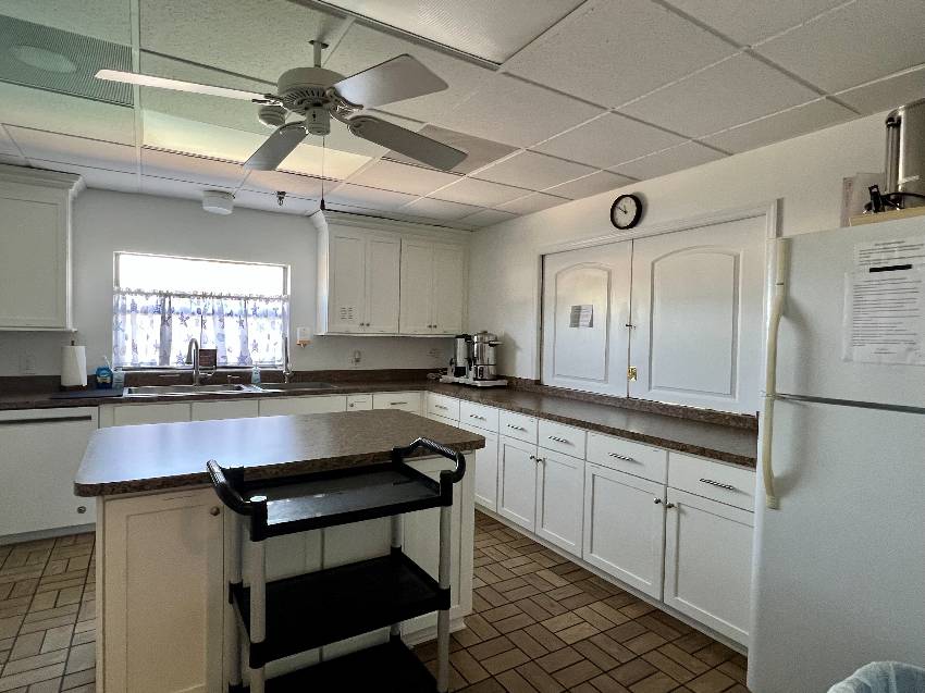 9814 Sucia Circle a Parrish, FL Mobile or Manufactured Home for Sale