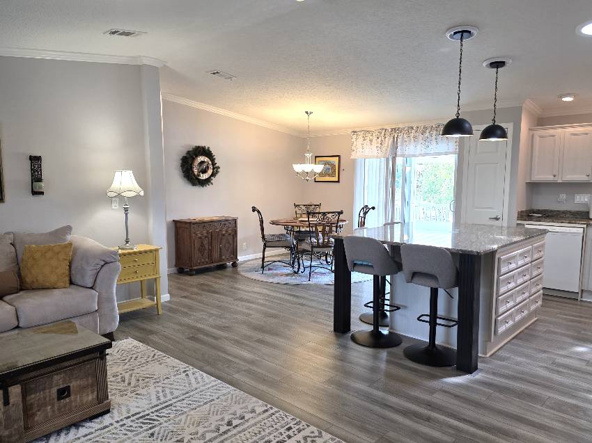 10622 S Coleraine Terrace a Homosassa, FL Mobile or Manufactured Home for Sale