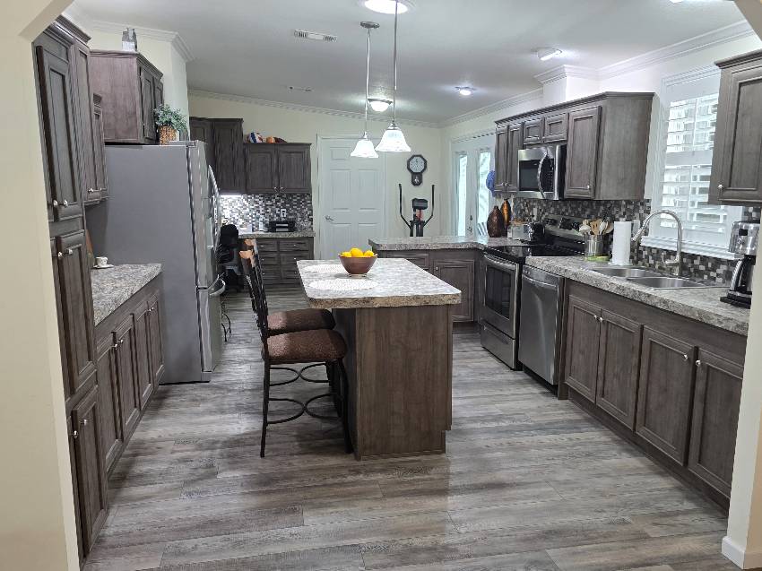 6974 W Duncan Lane a Homosassa, FL Mobile or Manufactured Home for Sale
