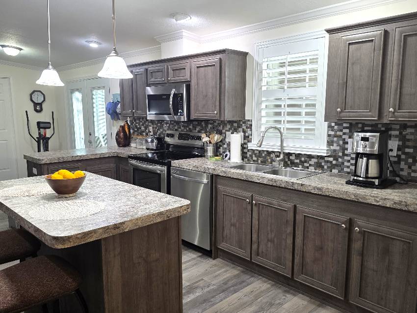 6974 W Duncan Lane a Homosassa, FL Mobile or Manufactured Home for Sale