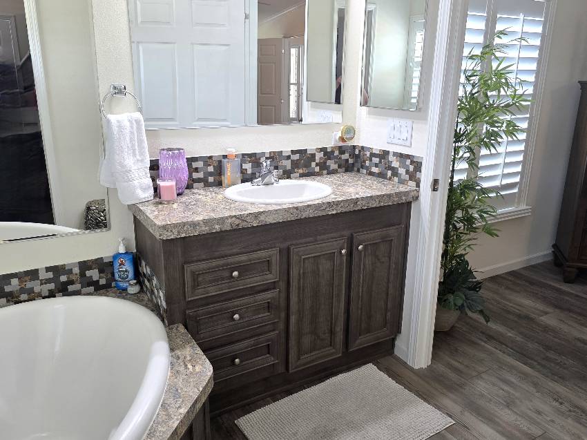 6974 W Duncan Lane a Homosassa, FL Mobile or Manufactured Home for Sale