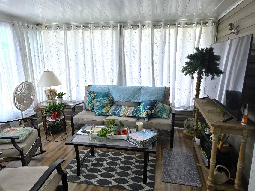 6974 W Duncan Lane a Homosassa, FL Mobile or Manufactured Home for Sale